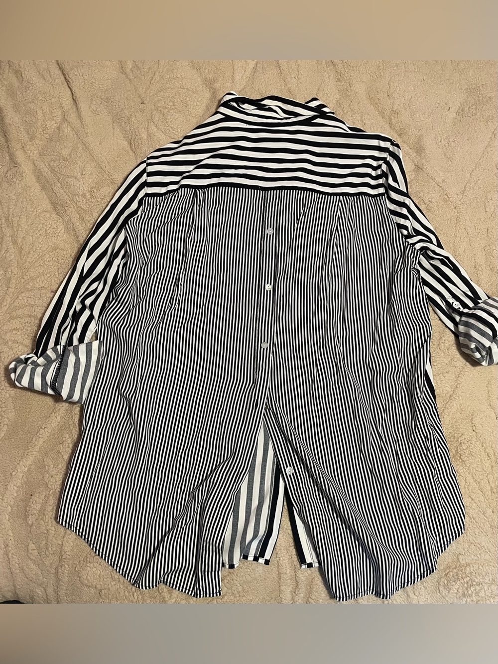 Shirt - Picture 2 of 3